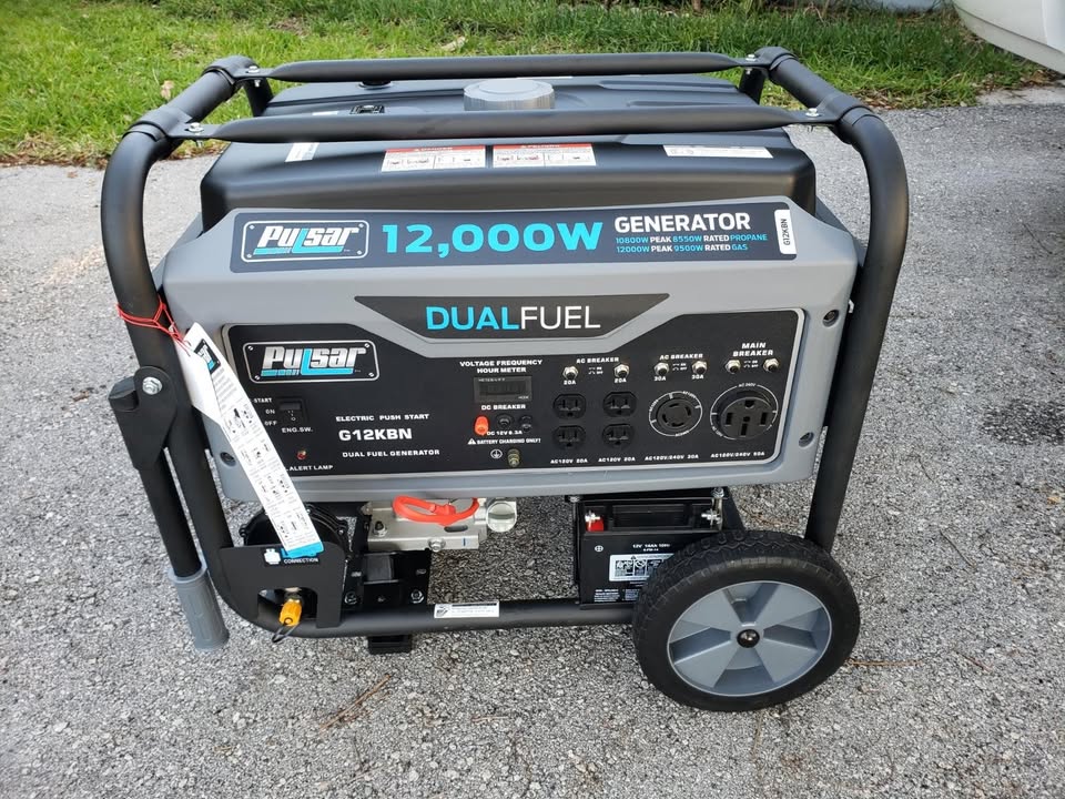 Pulsar G12KBN-SG Heavy Duty Portable Dual Fuel Generator - 9500 Rated Watts & 12000 Peak Watts