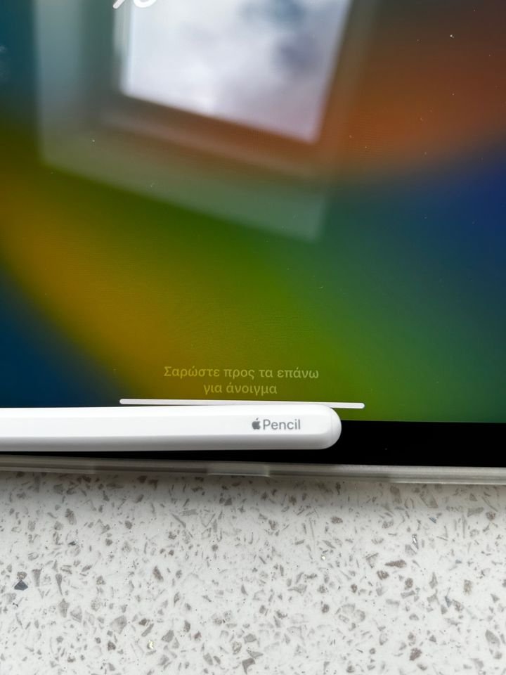 iPad Air 5th Generation 256GB (2022) and 2nd Generation Apple Pencil