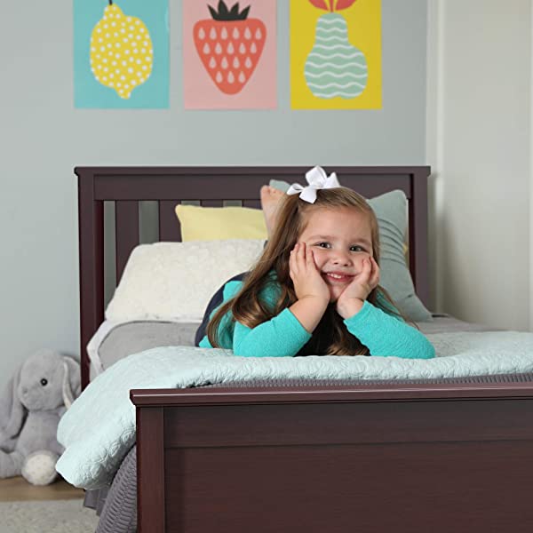 Max & Lily Twin Bed with Trundle, White White Bed with Trundle